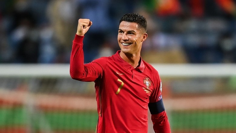 ronaldo-bo-tui-them-ky-luc-trong-mau-ao-dt-bo-dao-nha-43053-1690359389.jpg