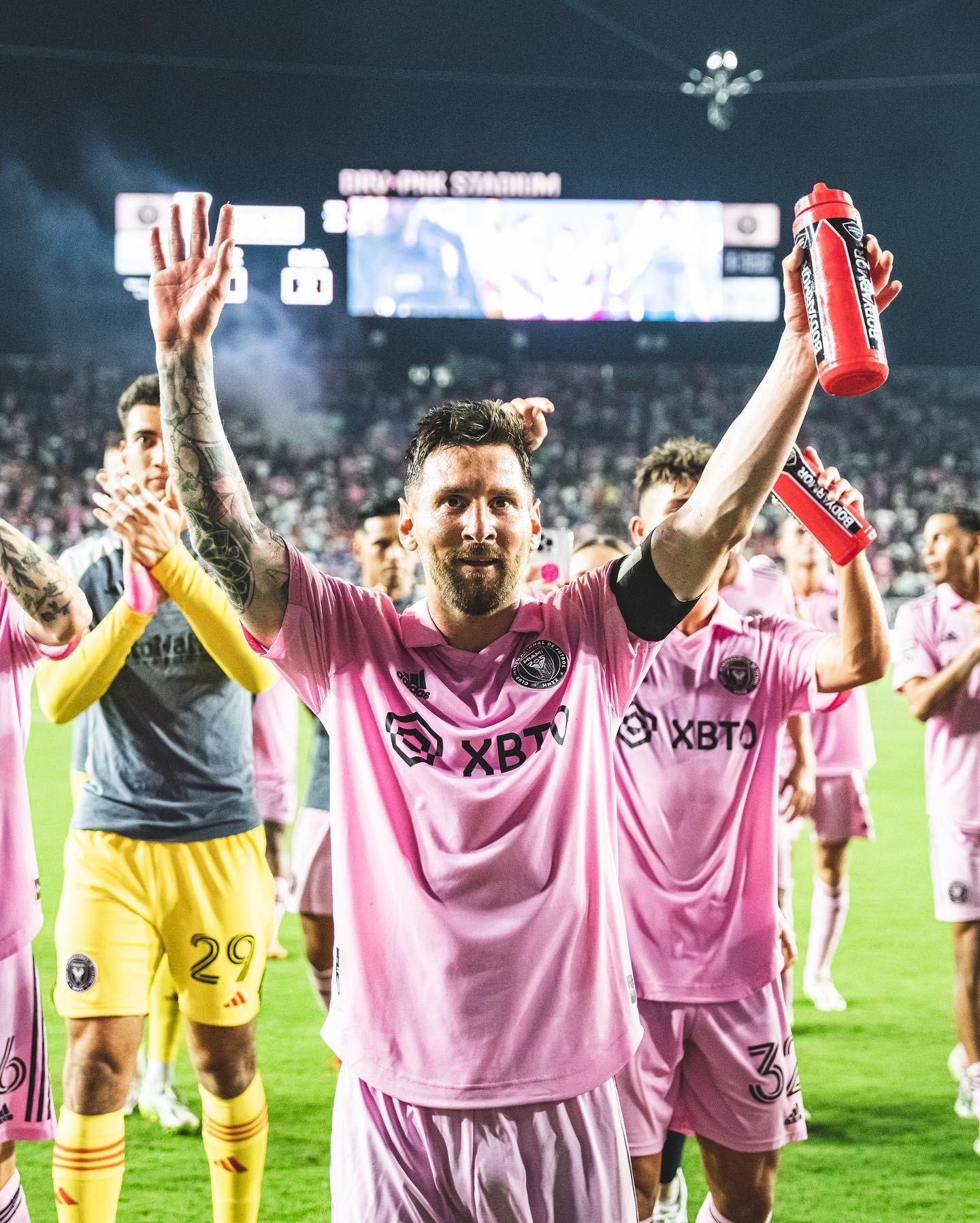 messi-1690424732.jpg