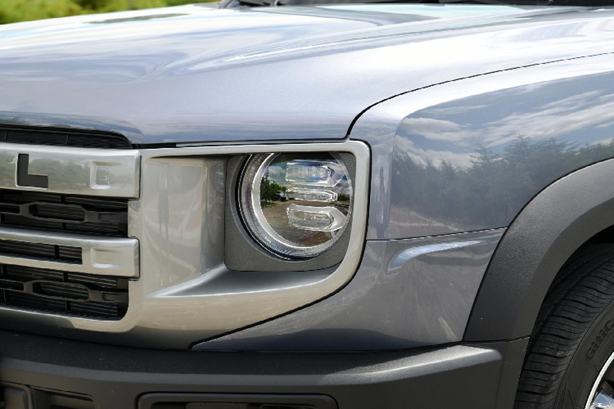 mau-xe-chung-mam-voi-mazda-cx-5-ra-mat-voi-gia-chi-tu-401-trieu-dong-trang-bi-lan-luot-honda-cr-v-anh-7-1690533357.png