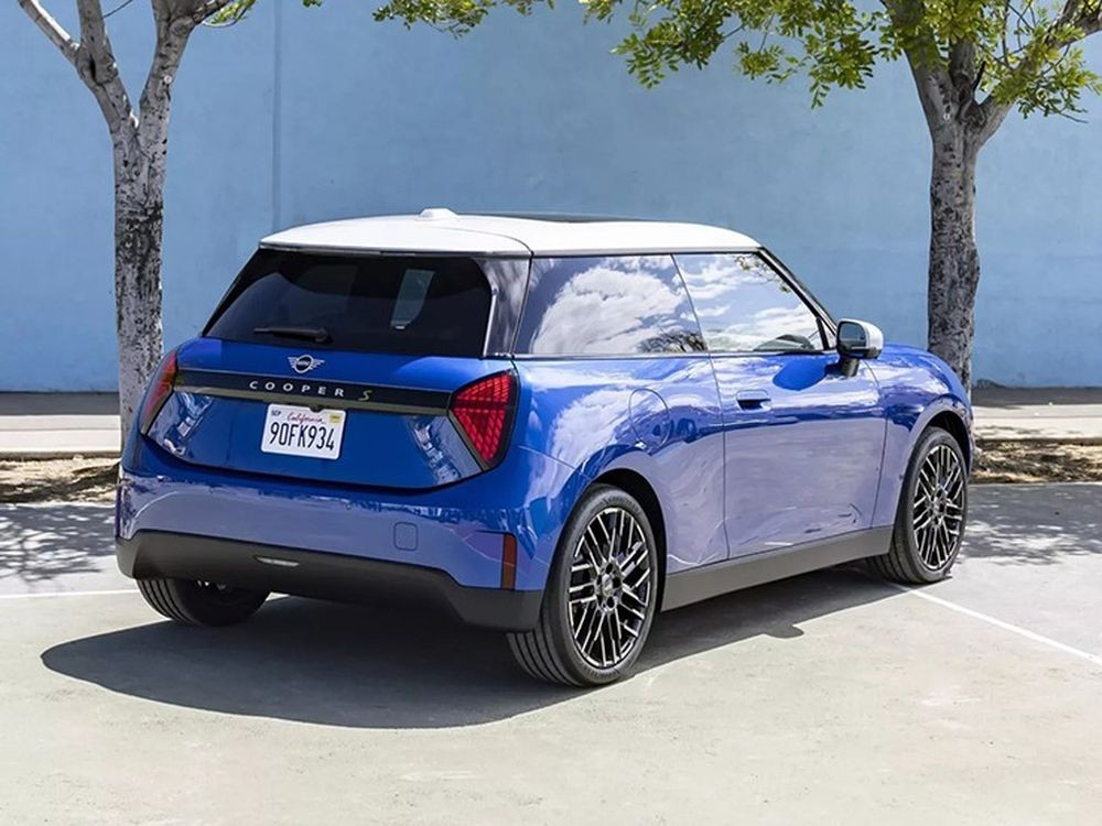 mini-6-1690527346.jpg