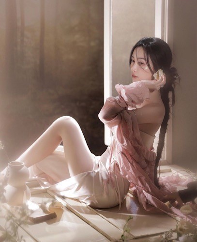 jun-vu1-1690770745.jpg