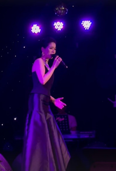 le-quyen-chup-len-2-1690784848.jpg