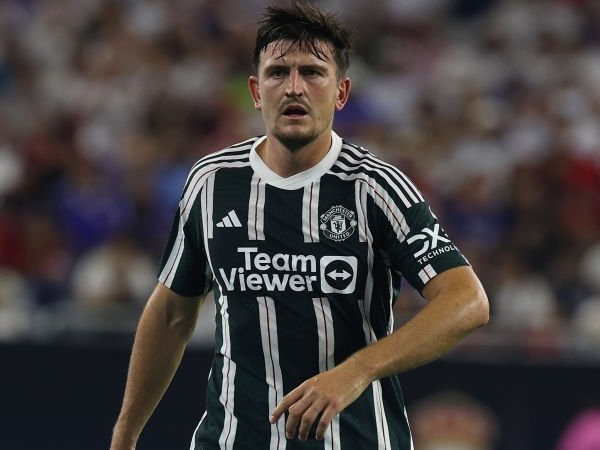 harry-maguire-co-te-hai-den-muc-gia-20-trieu-bang-309205-1690885691.jpeg