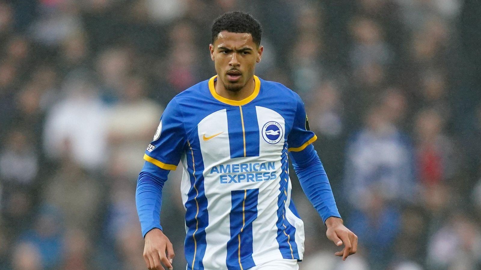 brighton-defender-levi-colwill-1690959518.jpg