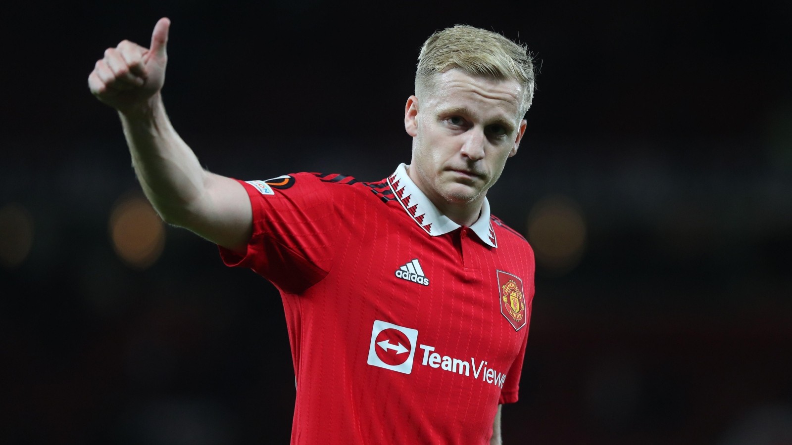 donny-van-de-beek-man-utd-2022-1690931517.jpg