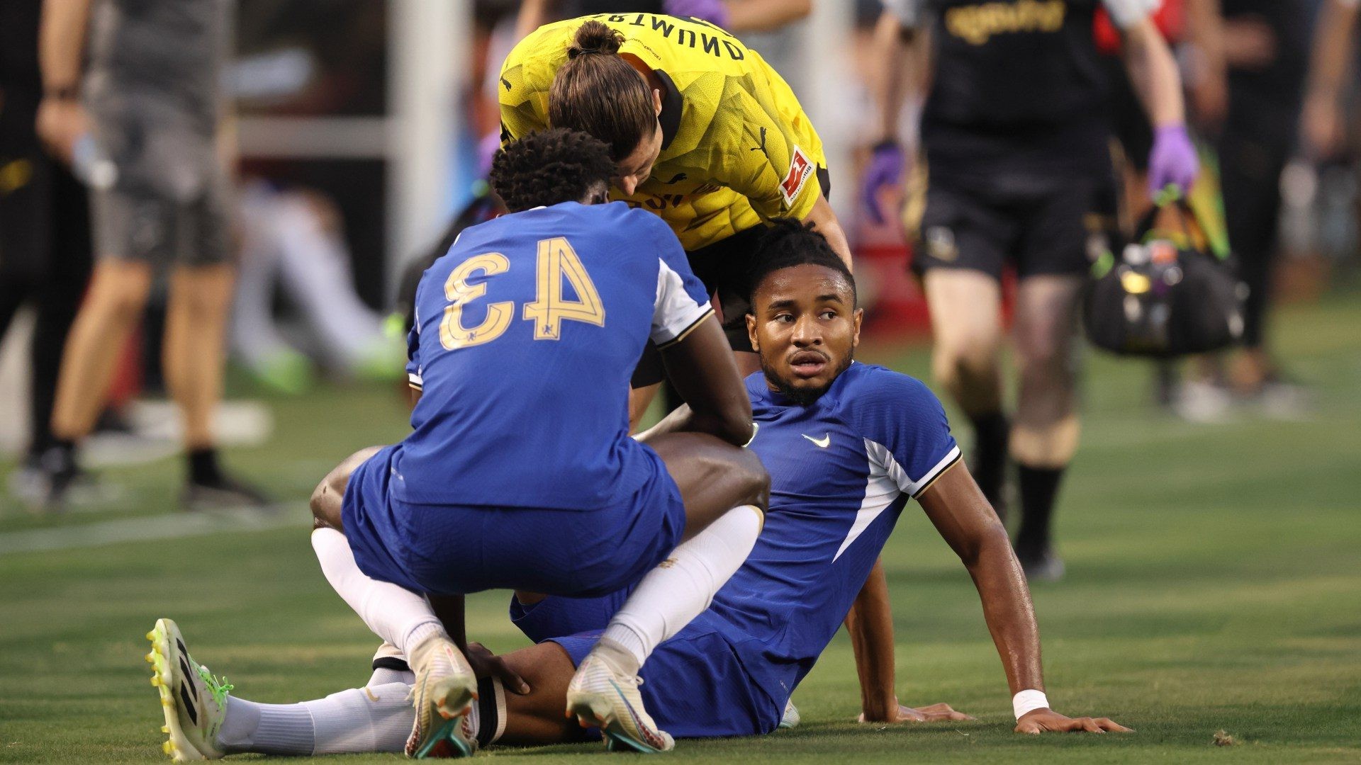 christopher-nkunku-chelsea-goes-injury-835720637-1-custom-1691044268.jpg