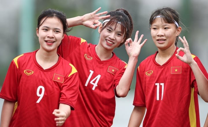 u17-nu-viet-nam-vuot-qua-vong-loai-dau-tien-1691409558.jpg