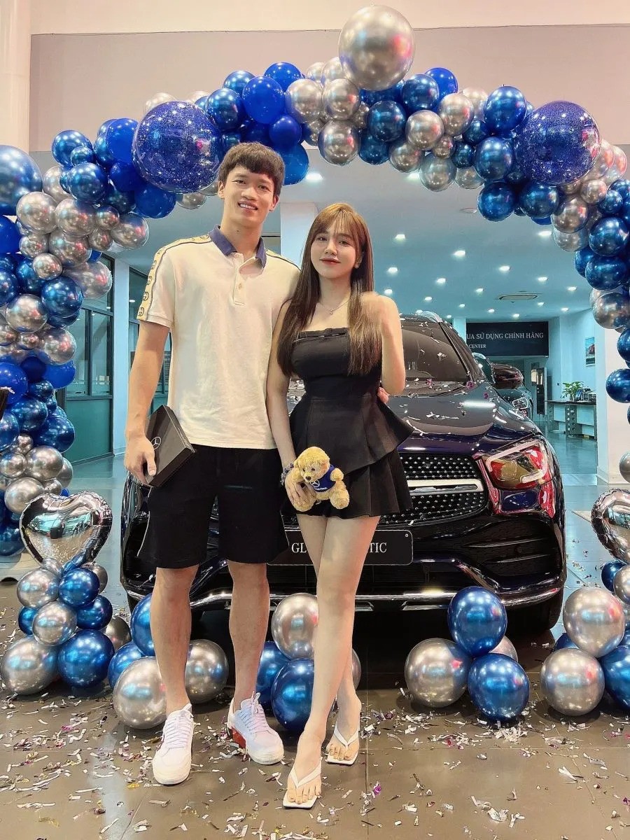 hoang-duc-mua-xe-1691481010.jpg