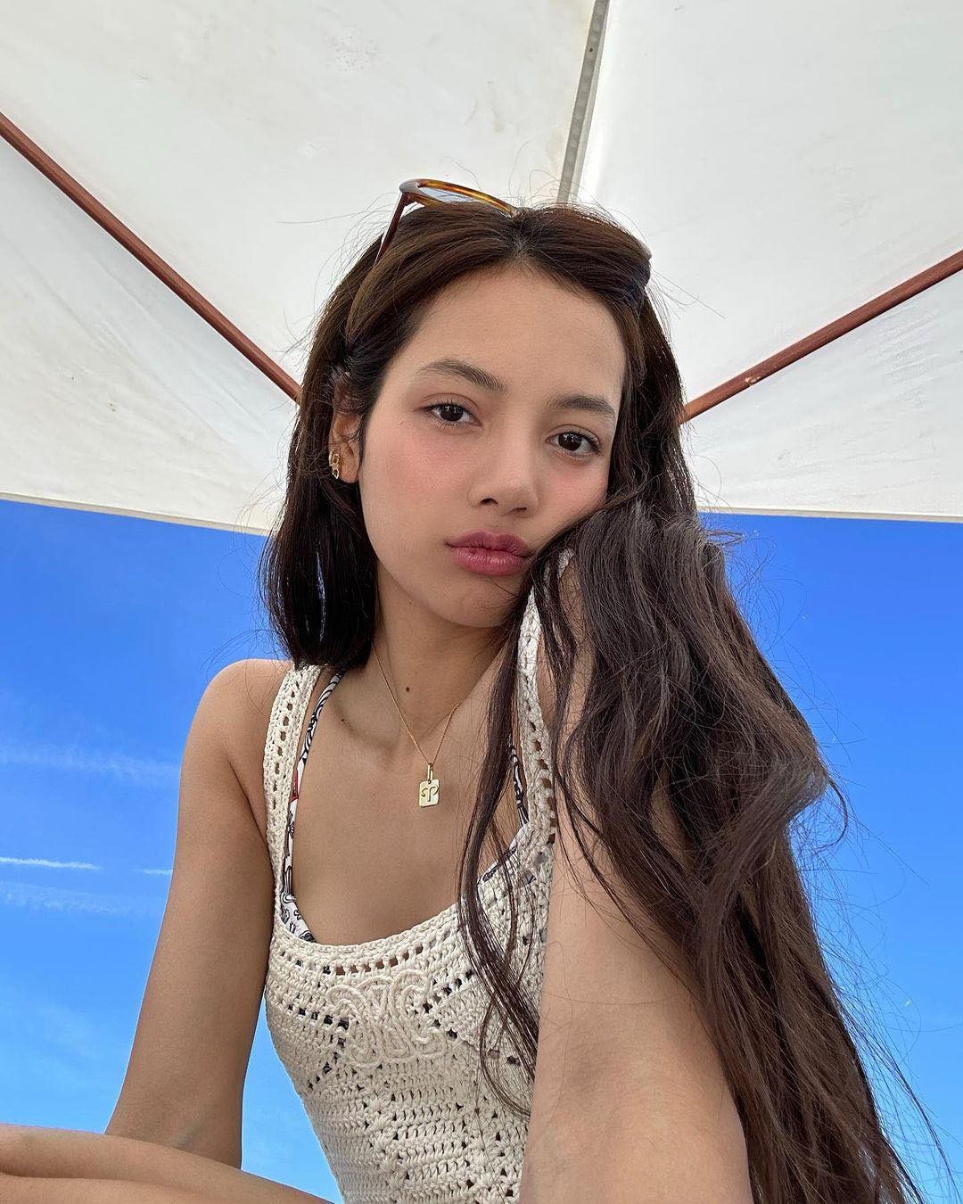 lisa-bikini-8-1691722206.jpg