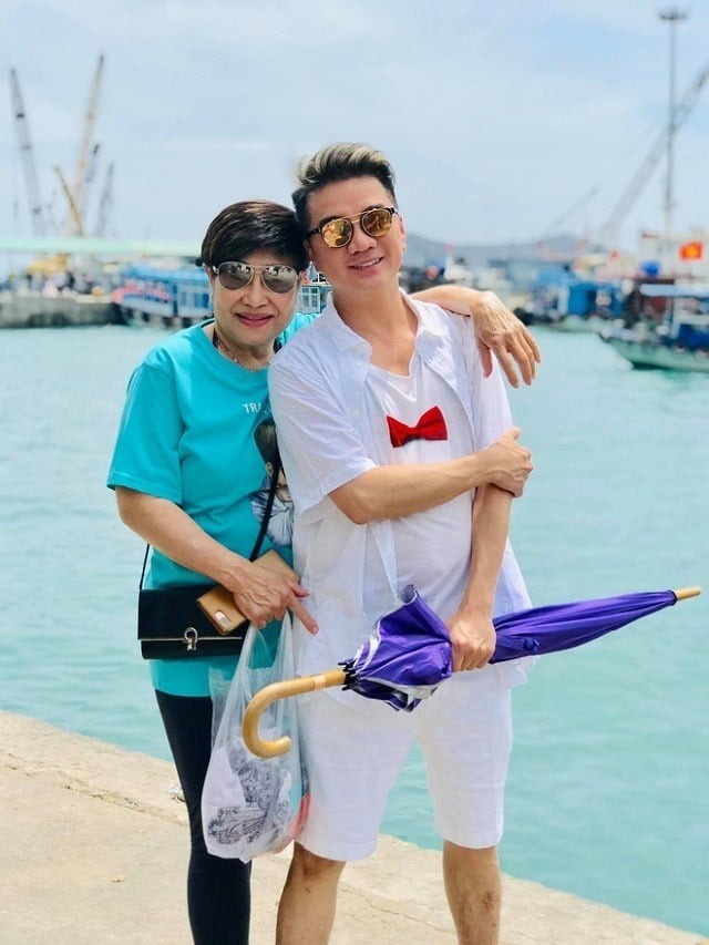 1-nam-ly-hon-vo-cu-quyen-luc-cua-1692349320.jpg