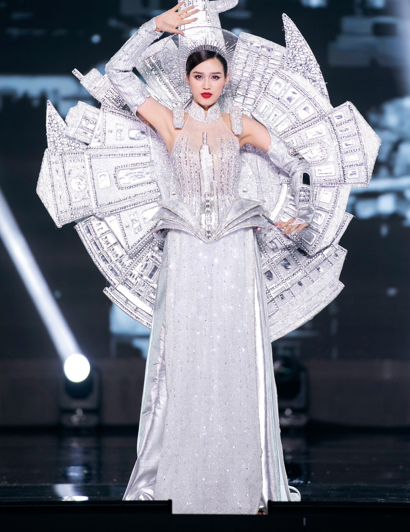 edit-ket-qua-phan-thi-trang-phuc-1692512912.jpg