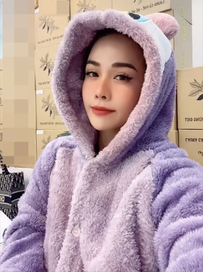 nhat-kim-anh-2-1692701313.jpg