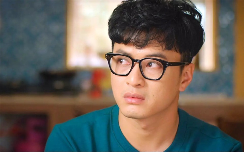 hong-dang-tro-lai-showbiz-2-1692934190.jpg