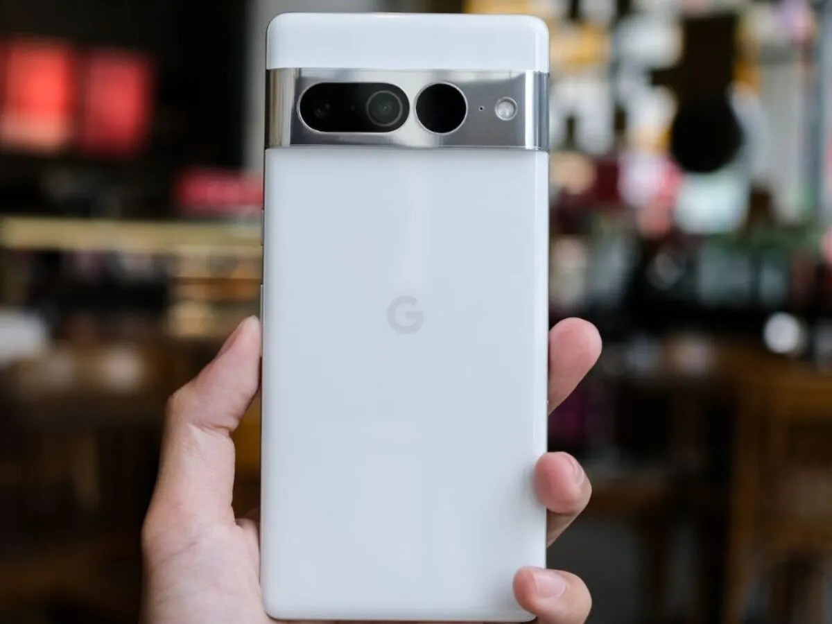 pixel-4-1693450512.jpg