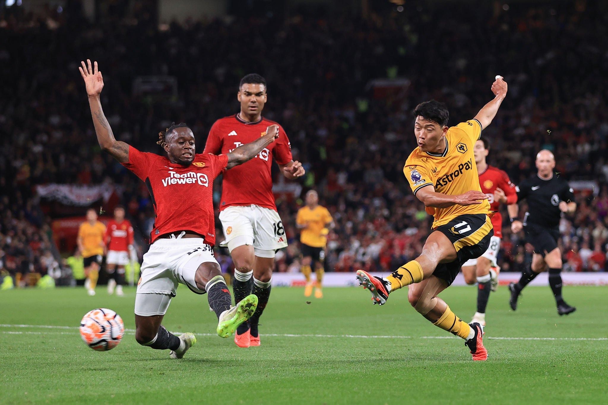 wan-bissaka-mu-1693456914.jpg