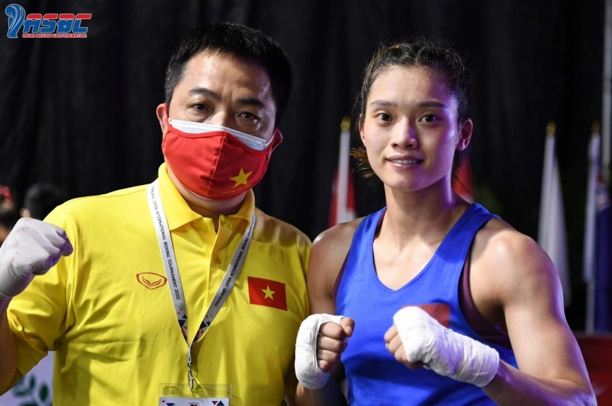 nguyen-thi-tam-gianh-ngoi-a-quan-boxing-vdtg-nhan-thuong-12-ty-262175-1693970418.jpg