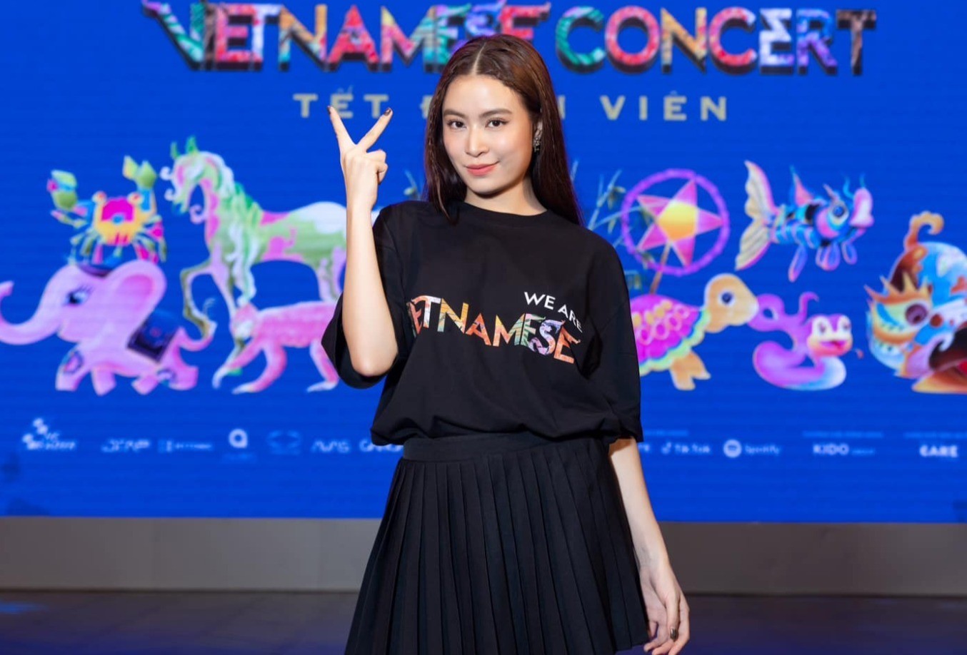 hoangthuylinh1-1-940-1694500550.jpg