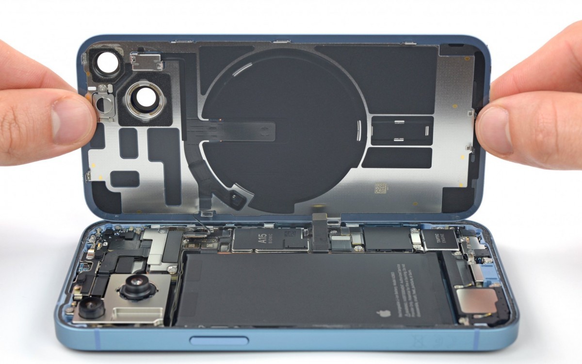 iphone-2-1695633679.jpg