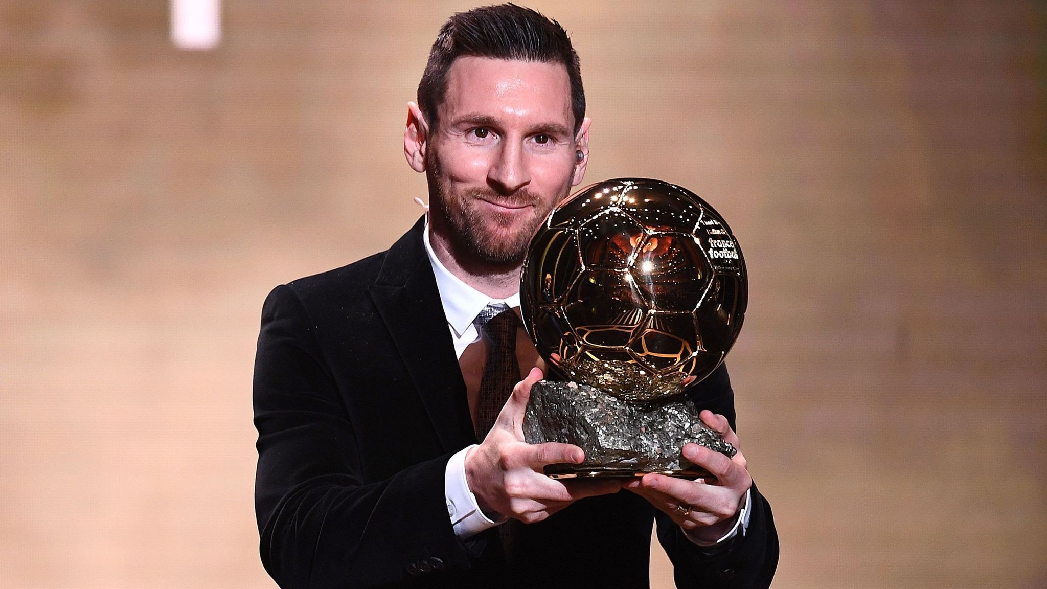lionel-messi-4854936-1695810259.jpg