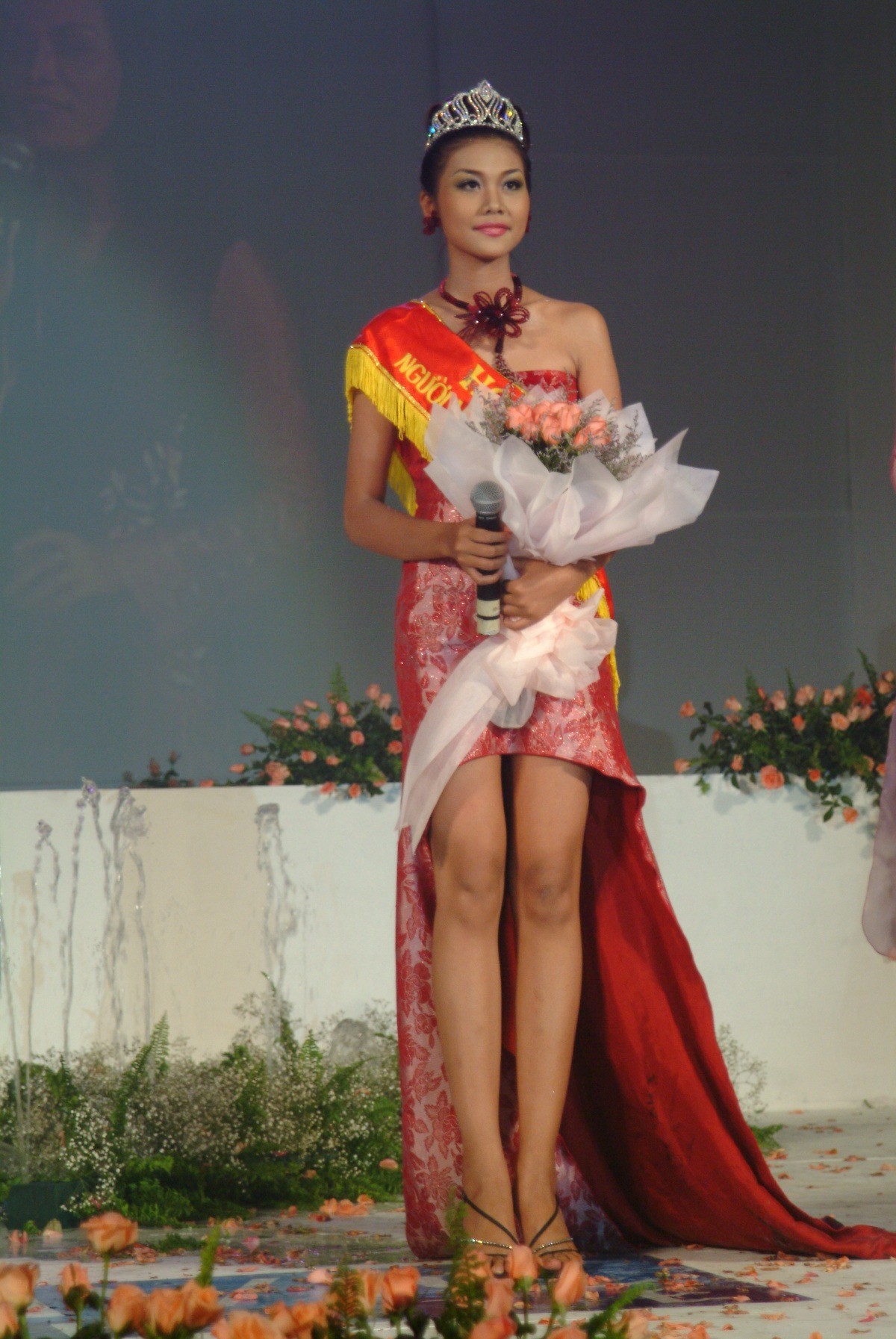 thanh-hang-an-hoi-5-1695895621.jpg