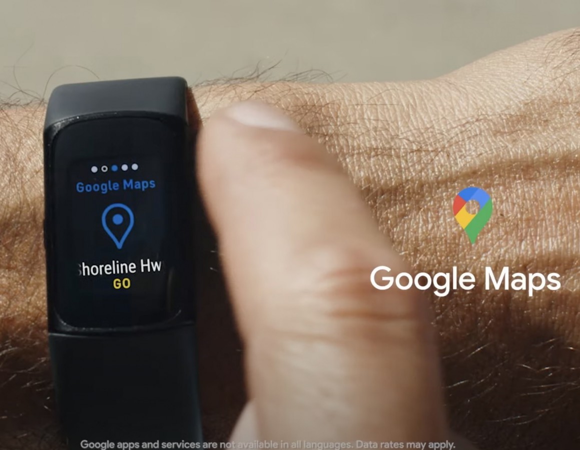 fitbit-5-1695980336.jpg