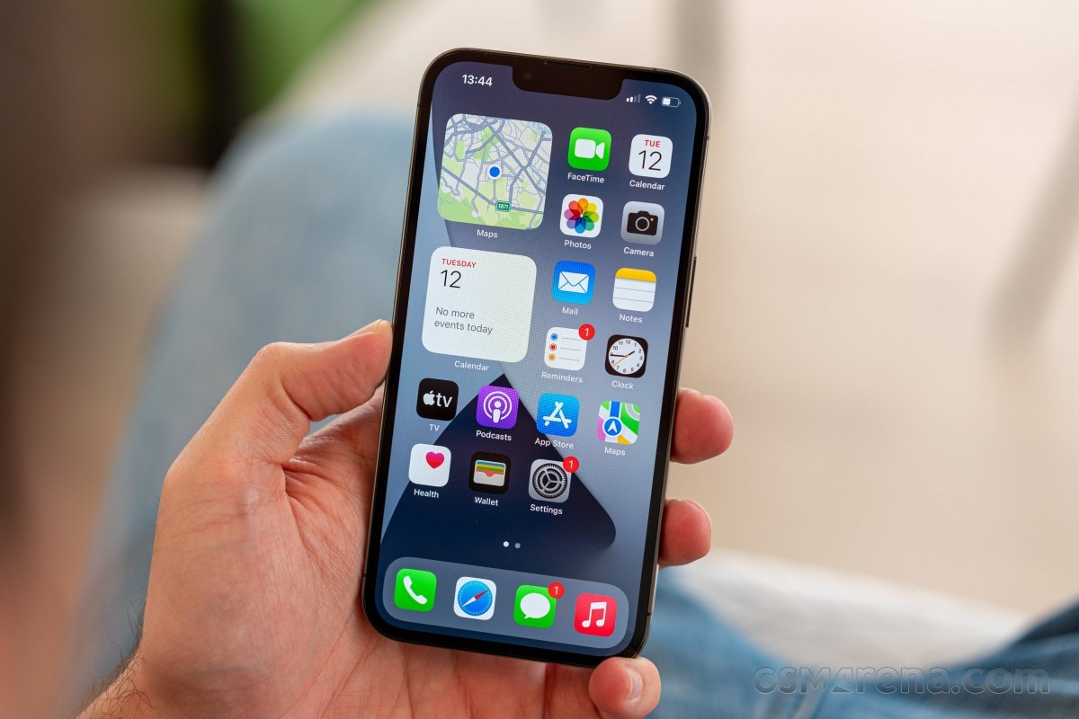 iphone-10-1696045395.jpg