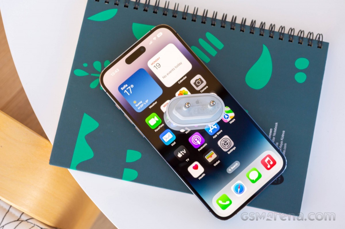 iphone-10-1696143858.jpg