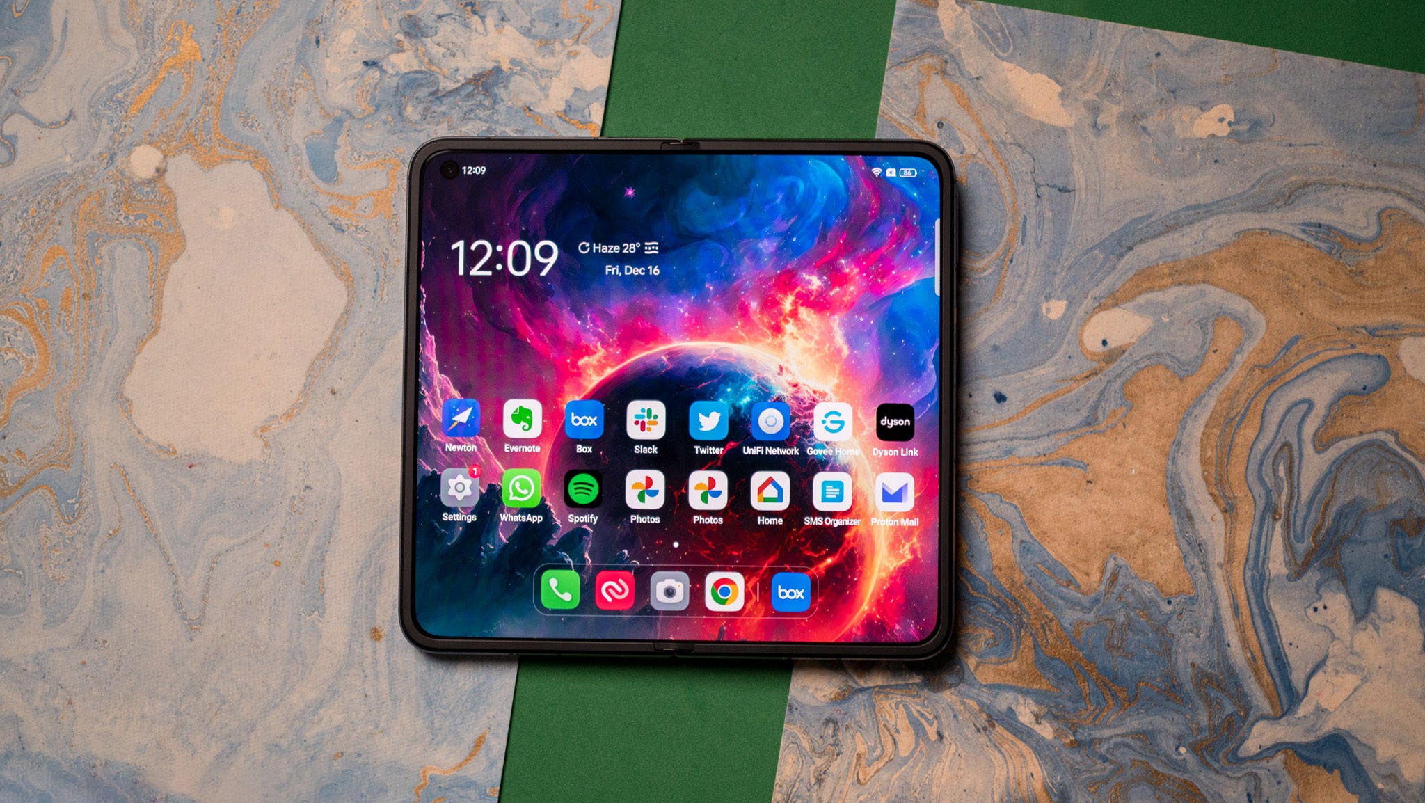 oneplus-1-1696323112.jpg