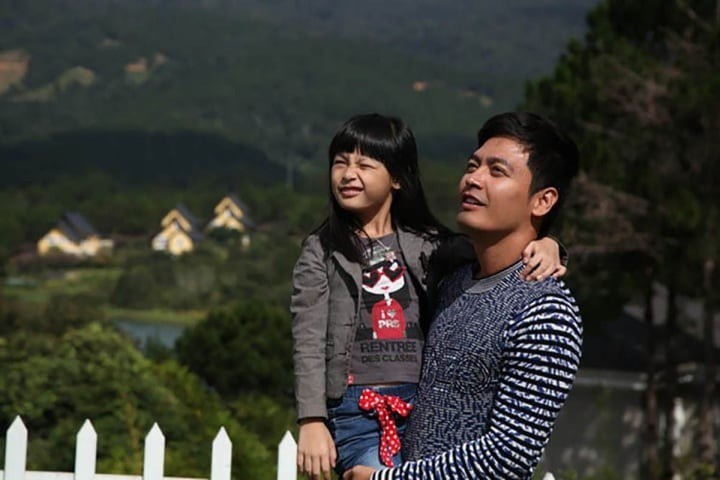 con-gai-mc-phan-anh-1-1696404087.jpg