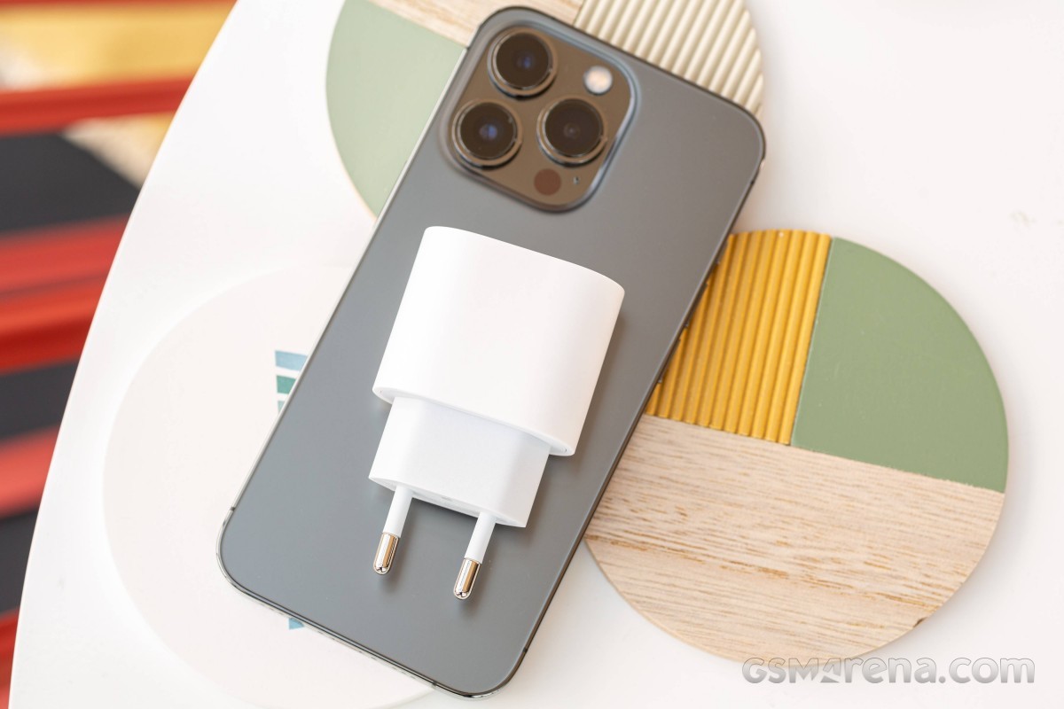 iphone-10-1696670667.jpg
