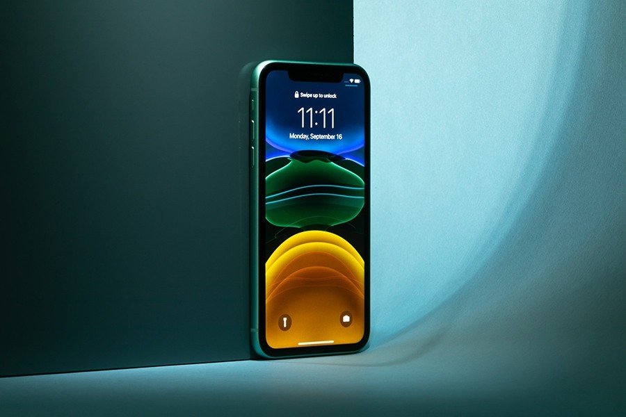 iphone-8-1697773988.jpg