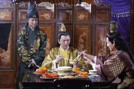 vi-sao-thoi-phong-kien-khong-coi-trong-thit-lon-2-1698056537.jpg
