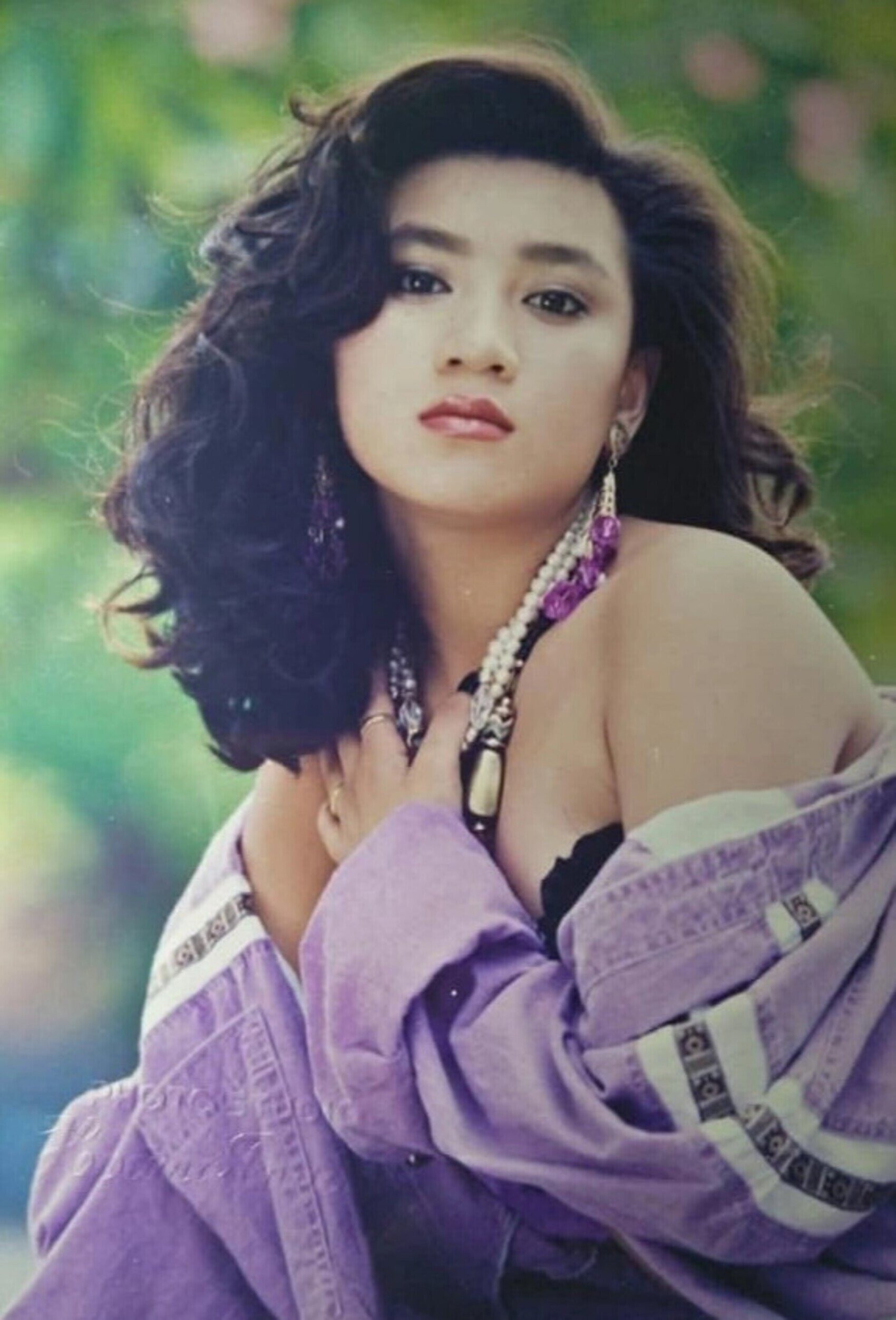 y-phung-anh-qua-khu-1-1698053673.jpg