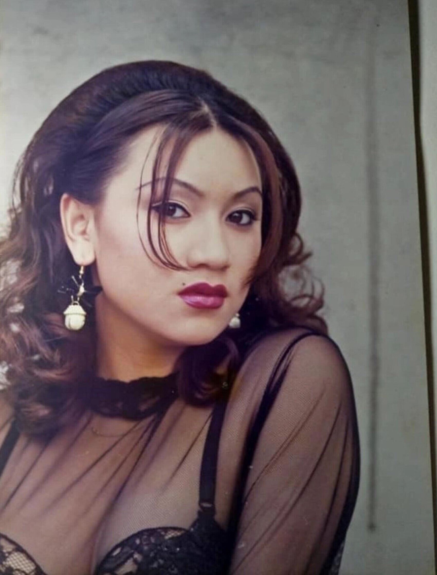 y-phung-anh-qua-khu-2-1698053673.jpg