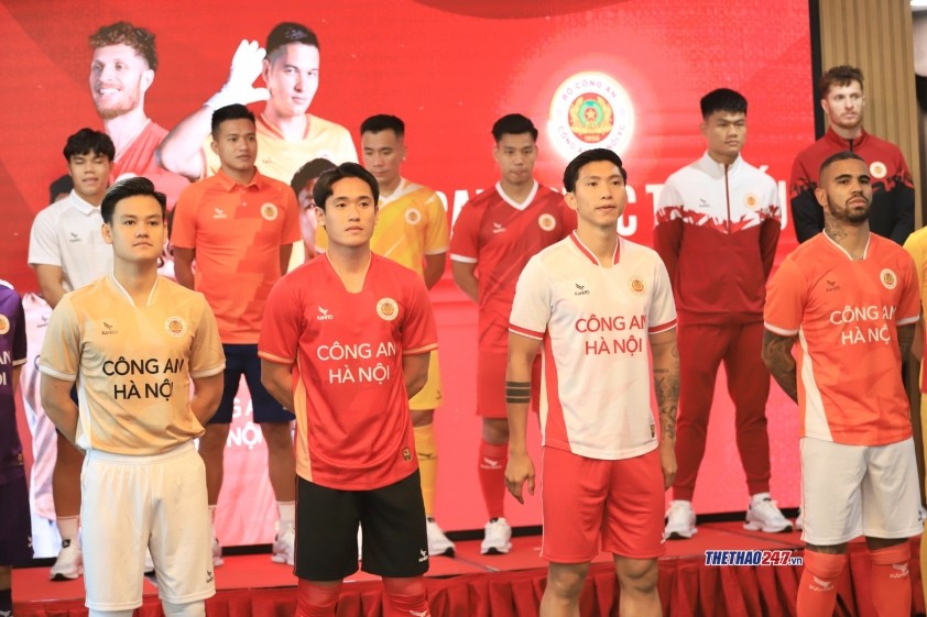 clb-cahn-to-chuc-le-xuat-quan-mua-giai-moi-2023-24-343073-154214-1698142470.jpg