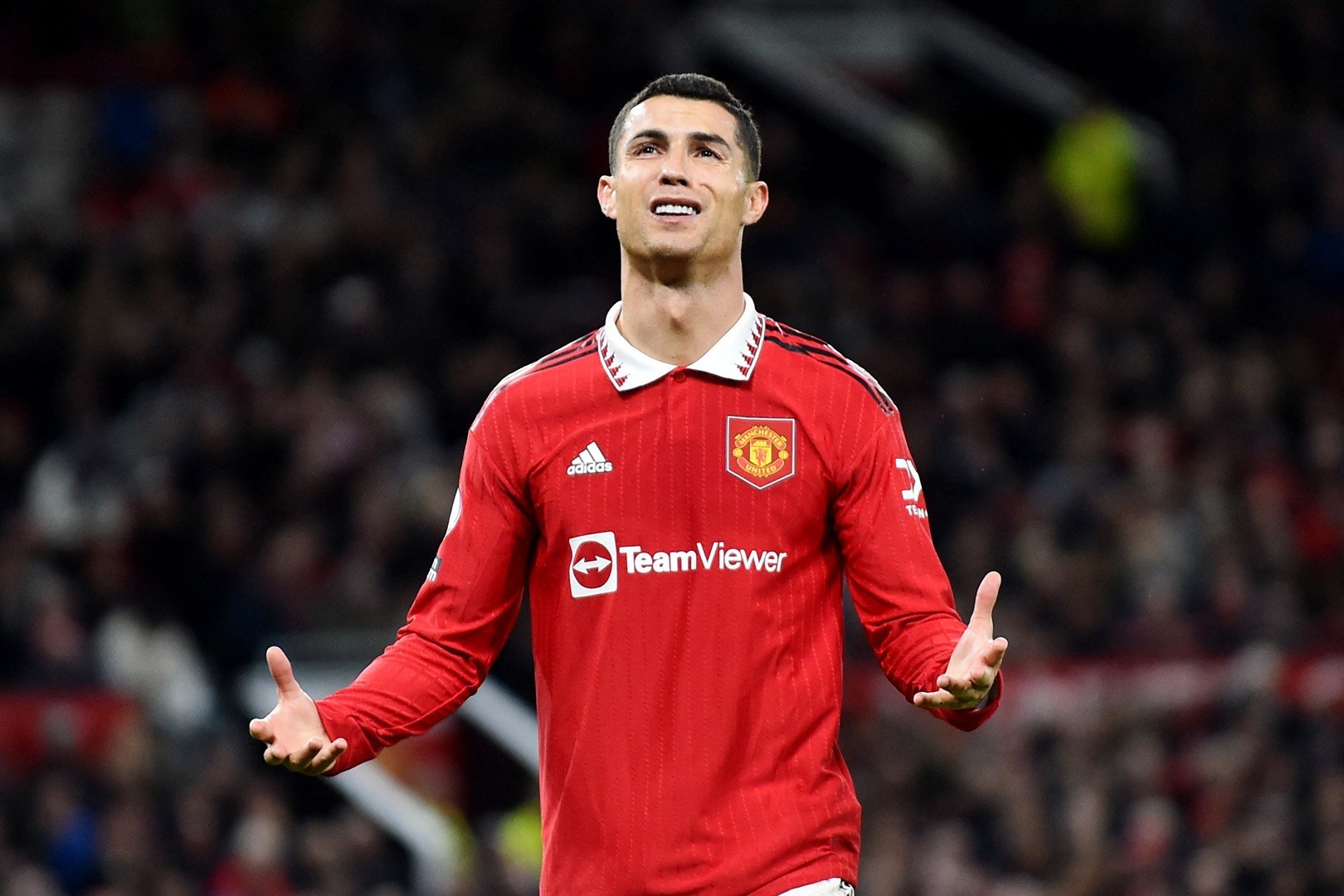 ronaldo-mu-1698543921.jpg