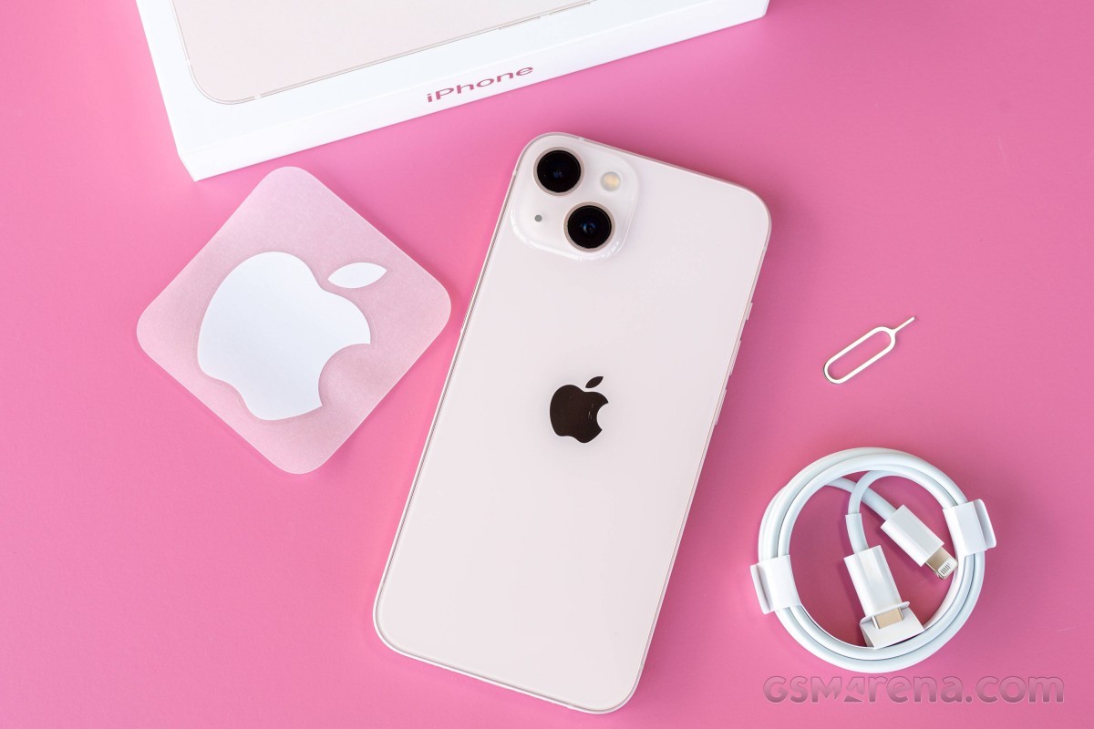iphone-17-1699332130.jpg