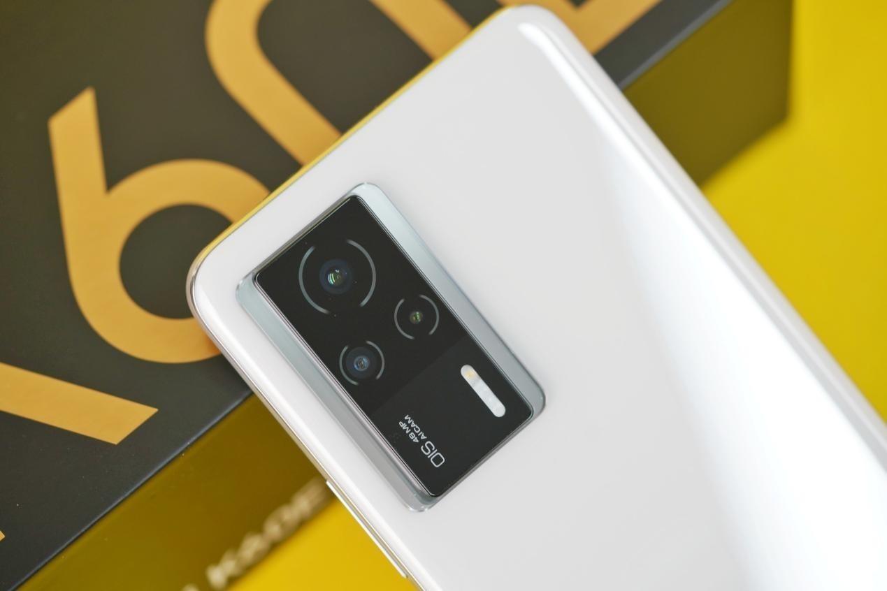 redmi-1699418784.jpg