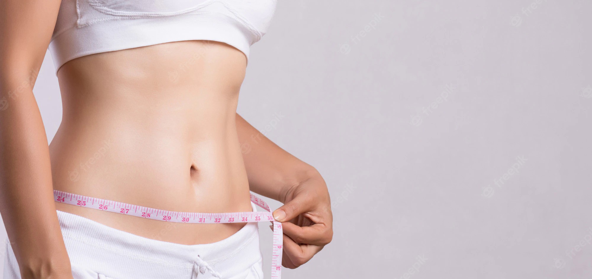 close-up-slim-young-woman-meas-2652-9289-1676533973-1699868977.jpg