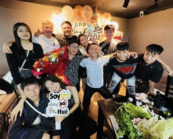Anh Đào sinh nhật, hành động của diễn viên Hồng Đăng khiến nhiều người chú ý