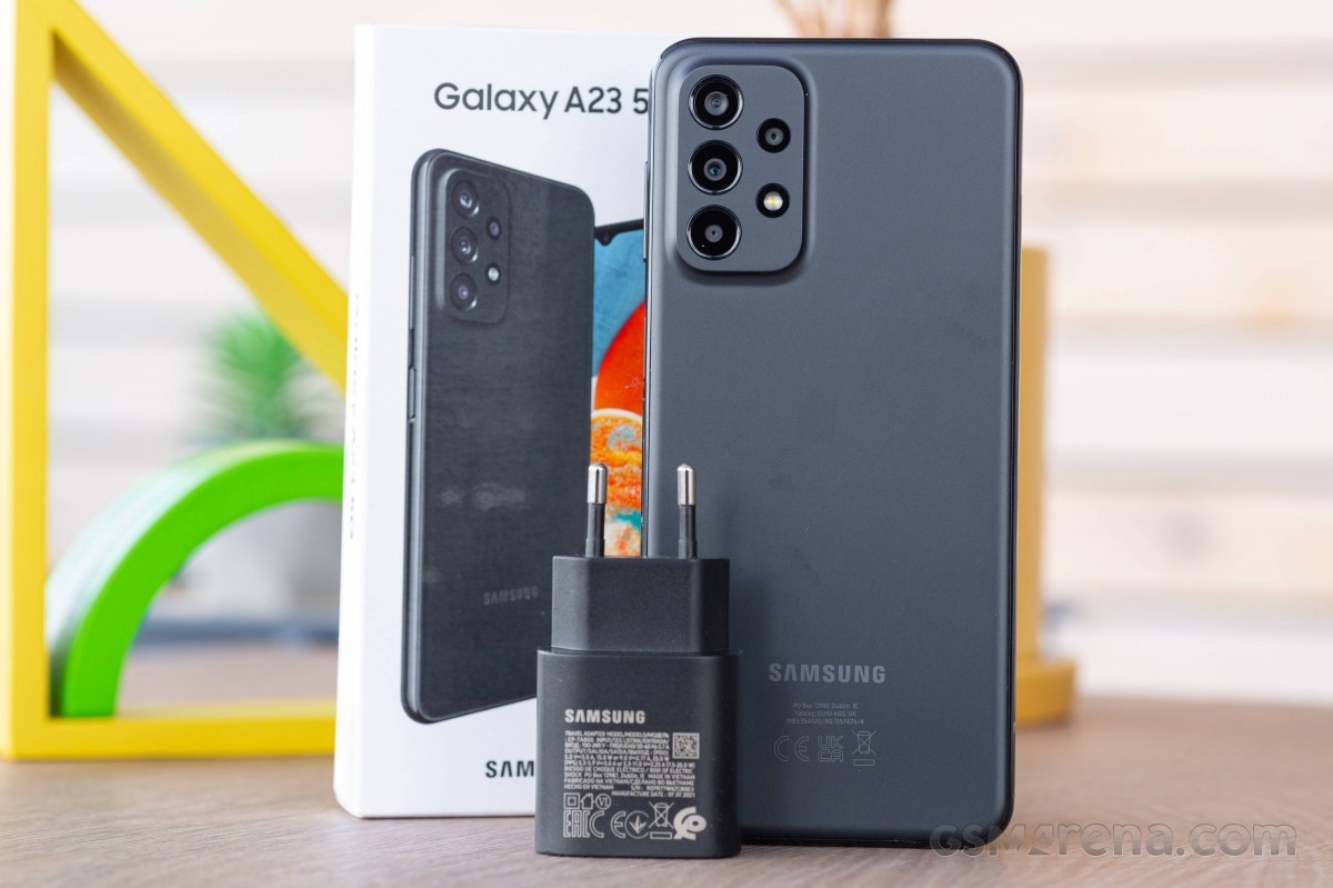 galaxy-3-1700108434.jpg