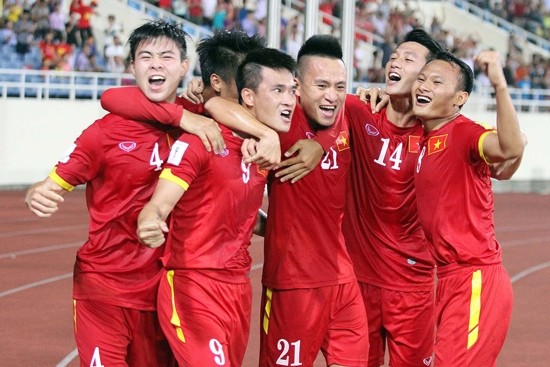 dt-viet-nam-tung-khien-iraq-toat-mo-hoi-hot-tren-san-my-dinh-1700279290.jpg