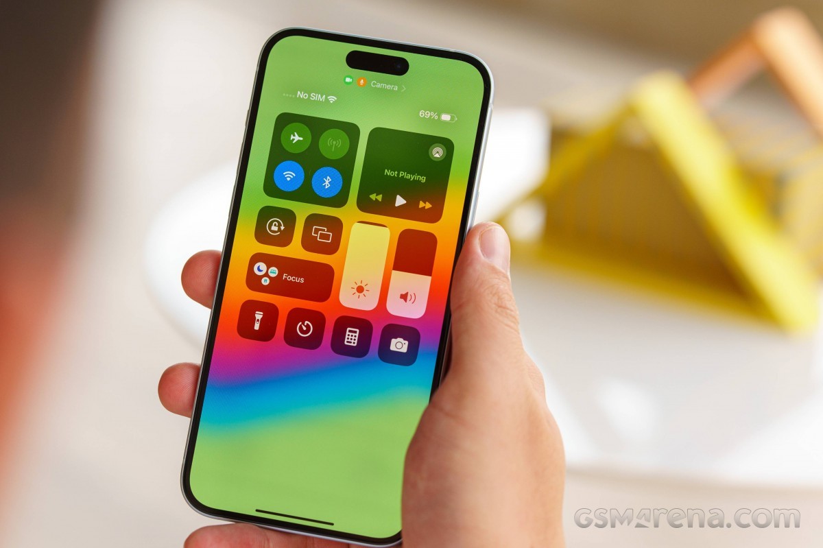 iphone-10-1701164532.jpg