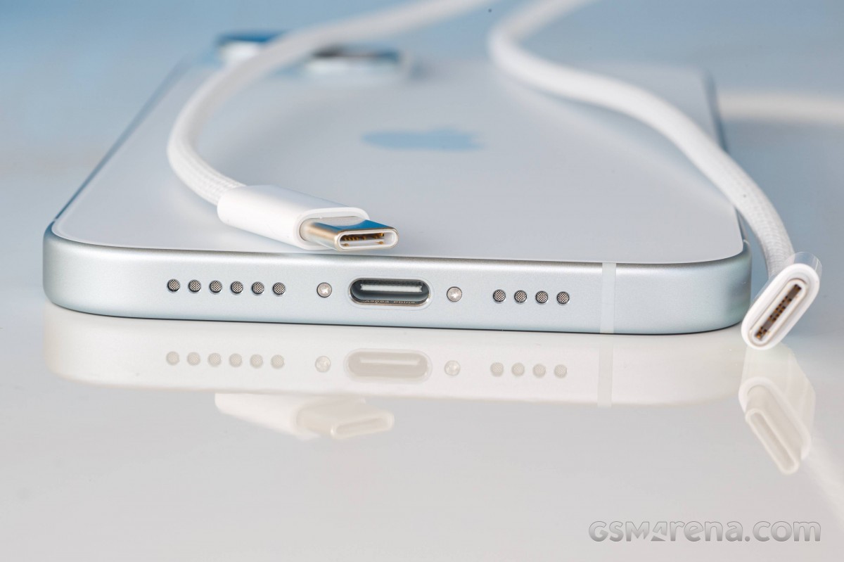 iphone-15-1701164653.jpg