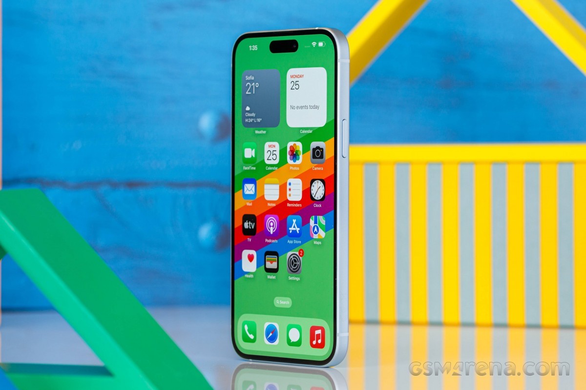 iphone-4-1701164531.jpg