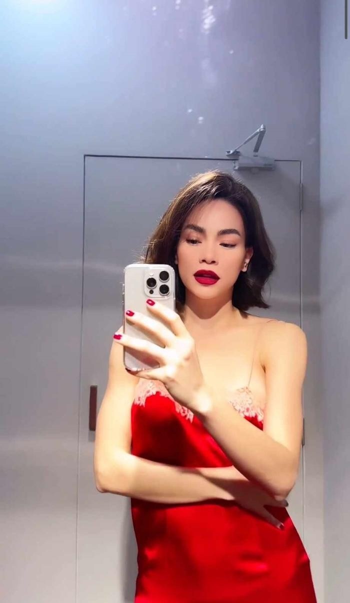 ho-ngoc-ha-1-1701504272.jpg
