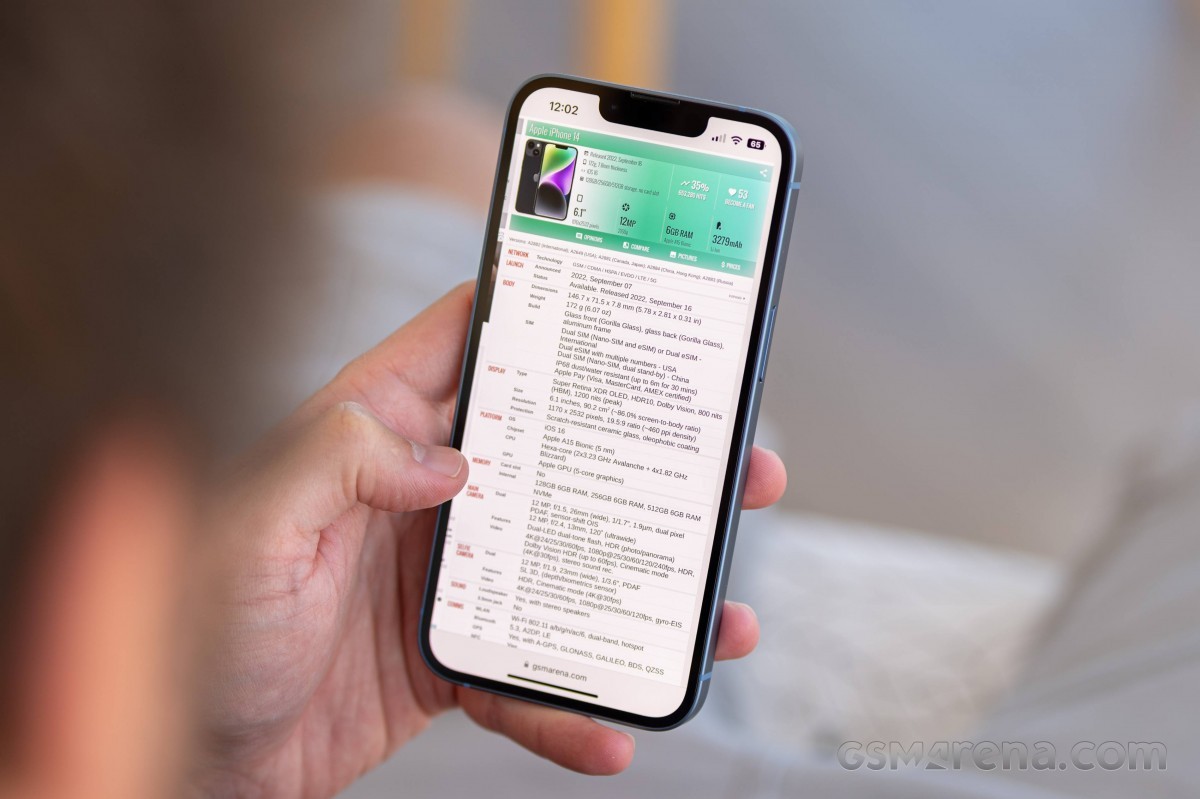 iphone-11-1701858897.jpg