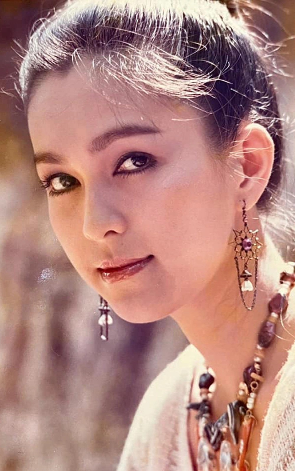 nu-hoang-anh-lich-diem-my-3-1702286697.jpg