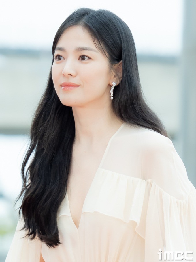 song-hye-kyo-2-1702547800.jpg