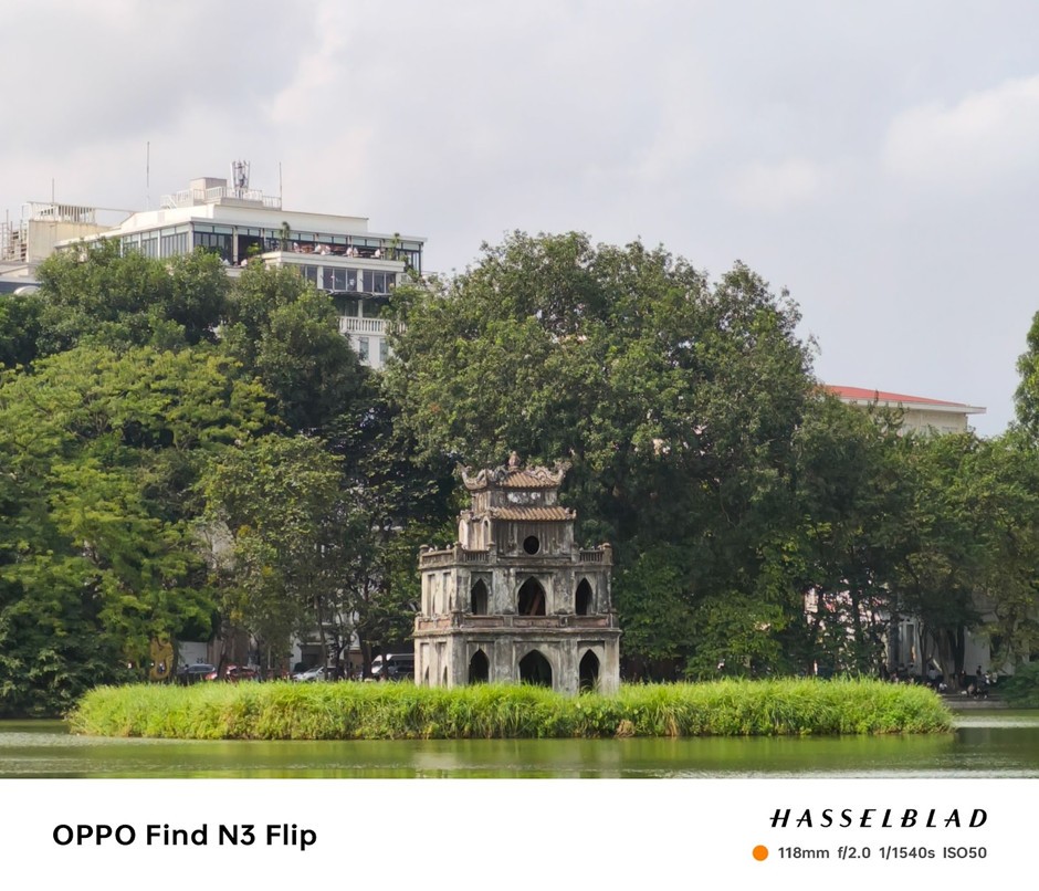 oppo-24-1702607061.jpg